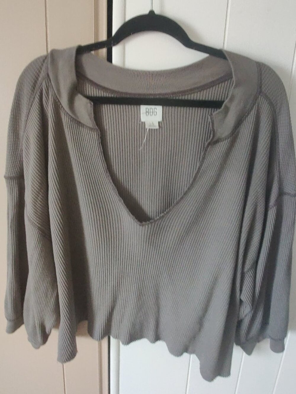 BDG by Urban Outfitters gray slouchy thermal knit waffle knit crop top